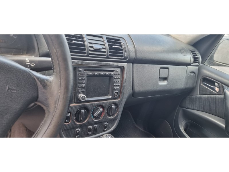 mercedes clase m (w163) del año 2001