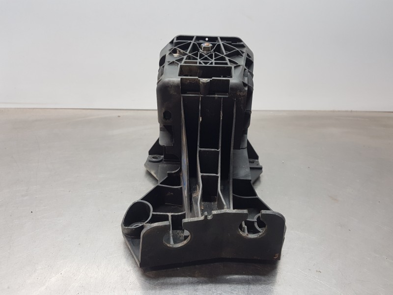 Recambio de palanca cambio para peugeot rifter active pack referencia OEM IAM 9814652680  