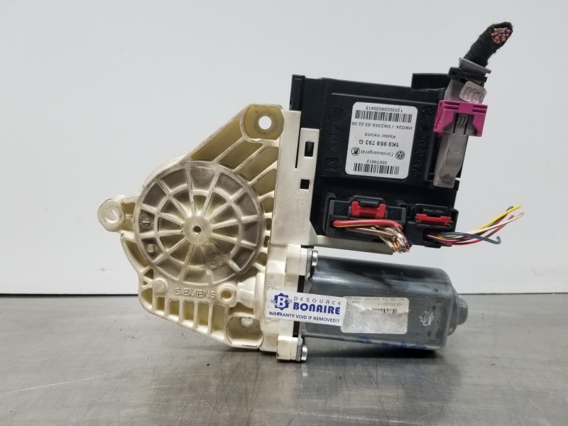 Recambio de motor elevalunas delantero izquierdo para volkswagen passat variant (3c5) elegance referencia OEM IAM 1K0959701L037 