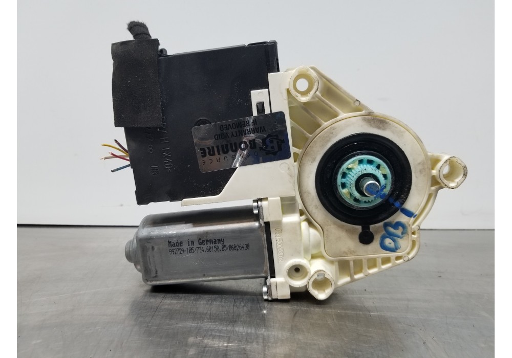 Recambio de motor elevalunas delantero izquierdo para volkswagen passat variant (3c5) elegance referencia OEM IAM 1K0959701L037 