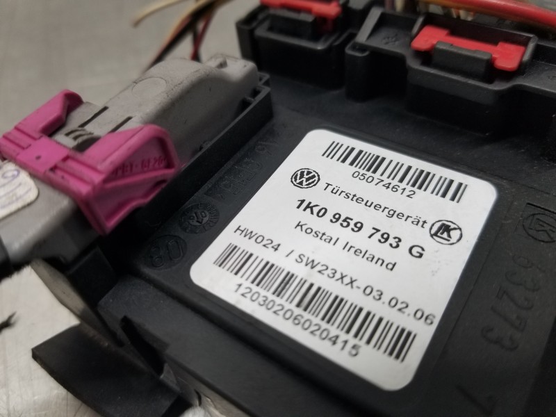 Recambio de motor elevalunas delantero izquierdo para volkswagen passat variant (3c5) elegance referencia OEM IAM 1K0959701L037 