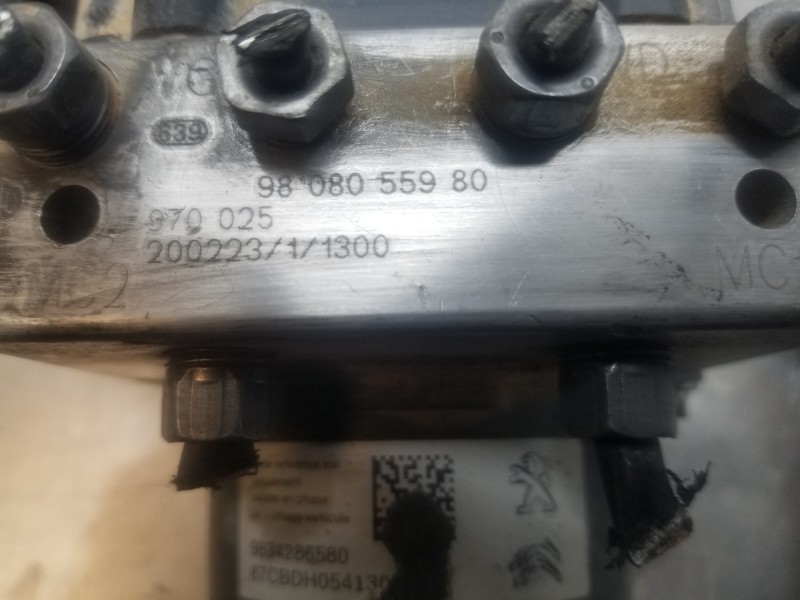 Recambio de abs para peugeot rifter active pack referencia OEM IAM 9808055980 9834286580 