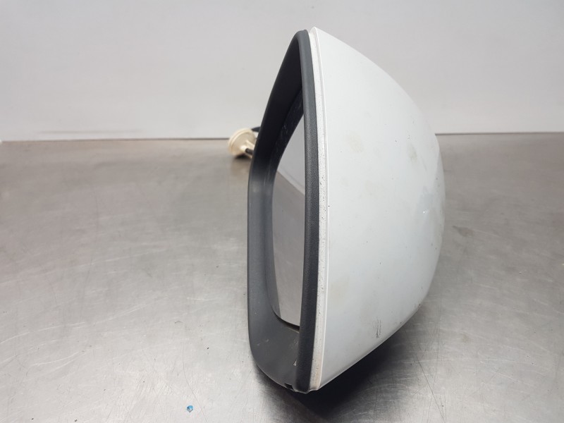 Recambio de retrovisor derecho para seat ateca style go referencia OEM IAM 576857508AC9B9 576857508AC 