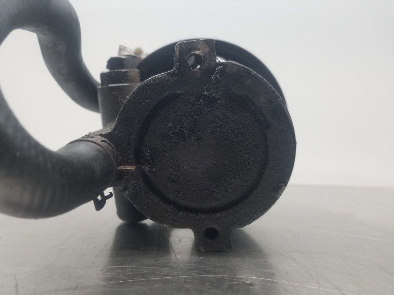 Recambio de bomba direccion para renault trafic caja cerrada (ab 4.01) furgón ii referencia OEM IAM 491100246R  