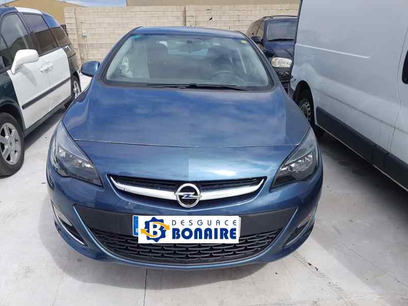 opel astra j lim. del año 2013