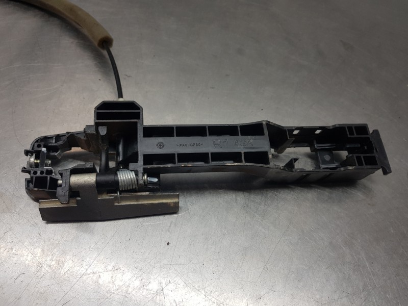 Recambio de cerradura puerta trasera derecha para nissan x-trail (t32) acenta referencia OEM IAM 825004CA0A  