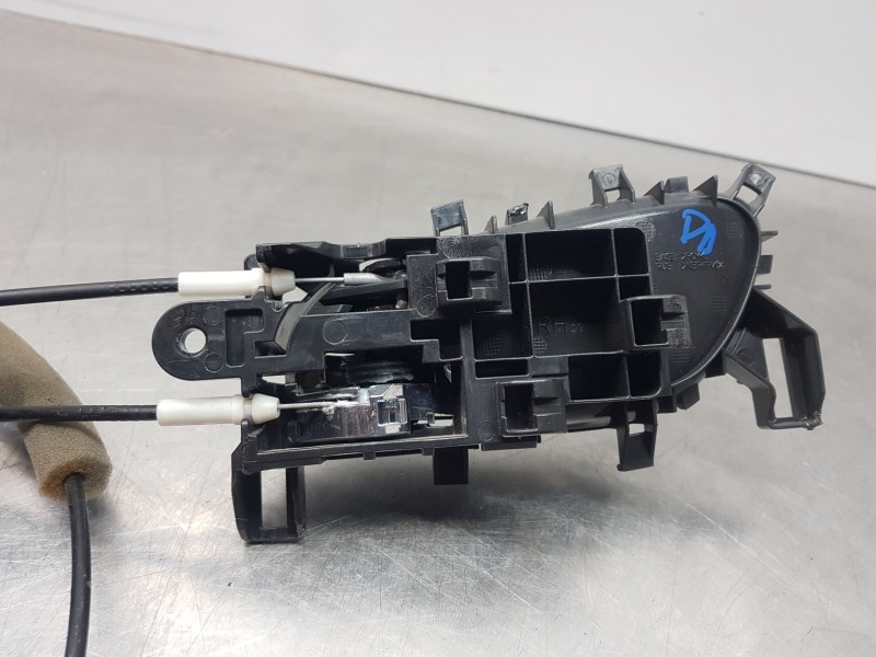 Recambio de cerradura puerta trasera derecha para nissan x-trail (t32) acenta referencia OEM IAM 825004CA0A  