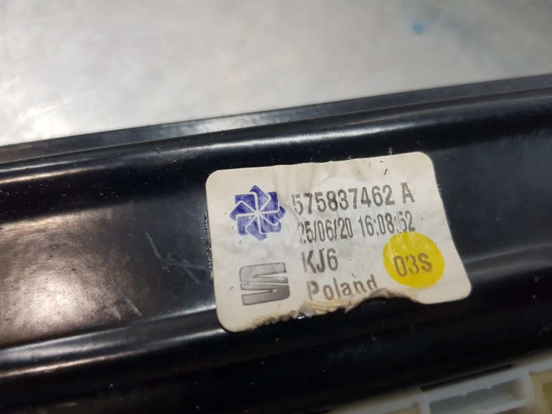 Recambio de elevalunas delantero derecho para seat ateca style go referencia OEM IAM 575837462A  