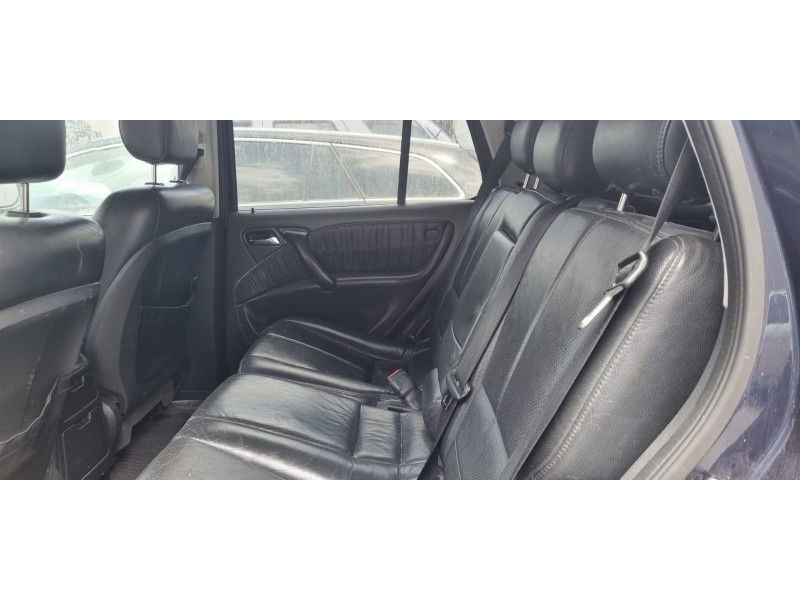 mercedes clase m (w163) del año 2001