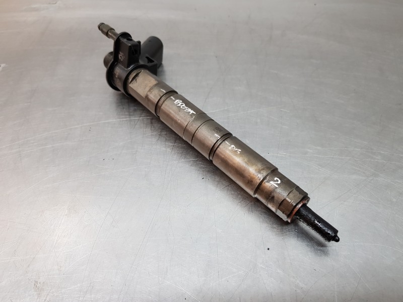 Recambio de inyector para bmw serie 1 coupe (e82) 123d referencia OEM IAM 7800599 0445117001 