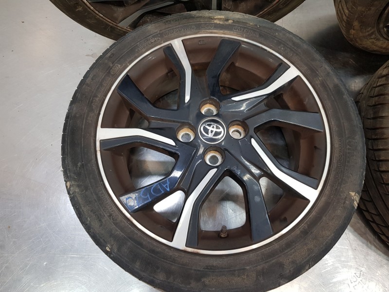 Recambio de juego llantas para toyota yaris hybrid referencia OEM IAM 426110DC80  