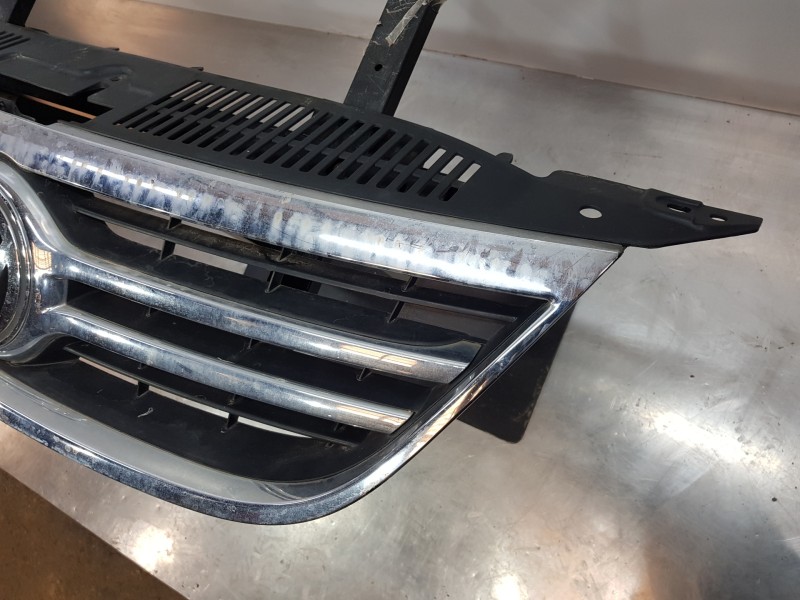 Recambio de rejilla delantera para volkswagen tiguan (5n1) advance referencia OEM IAM 5N0853651C2ZZ 5N0853651C 