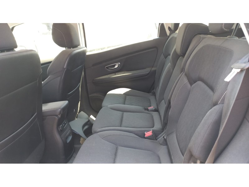 renault scenic iv del año 2019