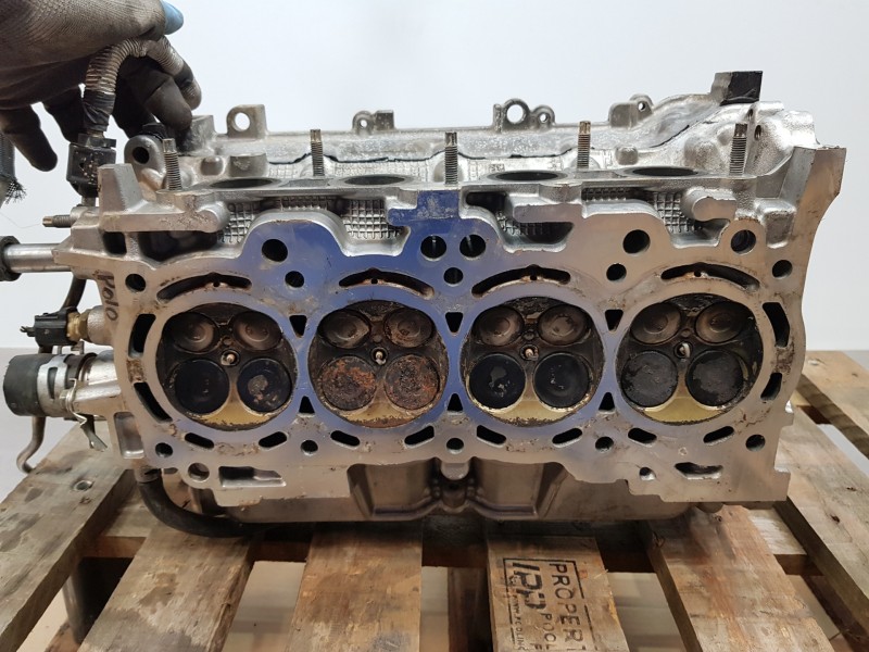 Recambio de culata para toyota auris hybrid referencia OEM IAM 1110109435 1350237040 1350137030