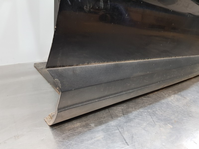 Recambio de puerta delantera derecha para volkswagen tiguan (5n1) advance referencia OEM IAM 5N0831056B  