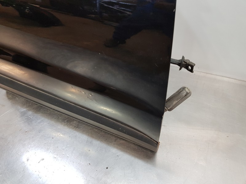 Recambio de puerta delantera derecha para volkswagen tiguan (5n1) advance referencia OEM IAM 5N0831056B  