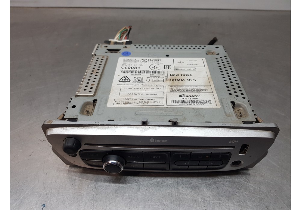 Recambio de sistema audio / radio cd para renault megane iii berlina 5 p authentique referencia OEM IAM 281159184R  