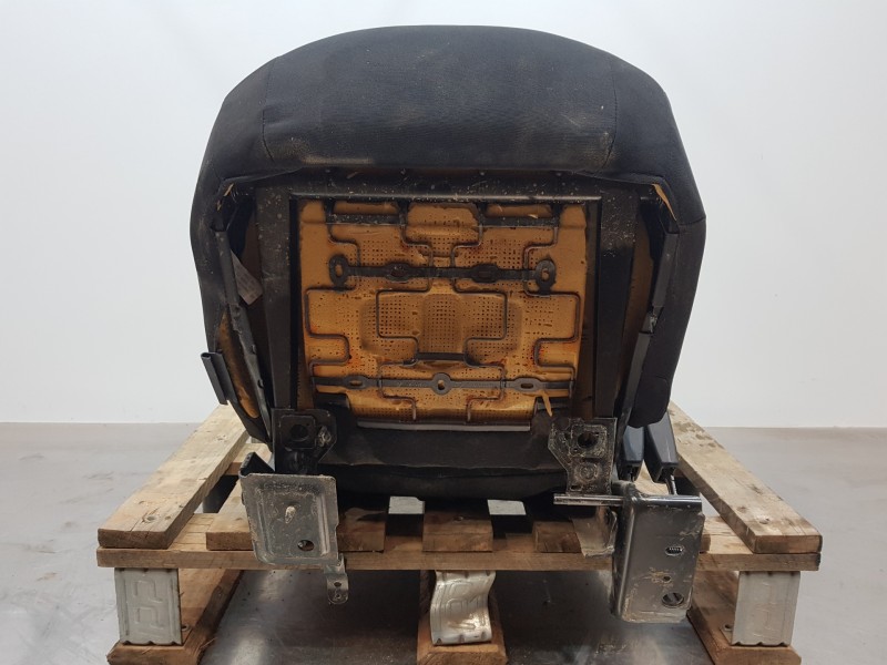 Recambio de asientos trasero derecho para peugeot rifter active pack referencia OEM IAM 9821885580  