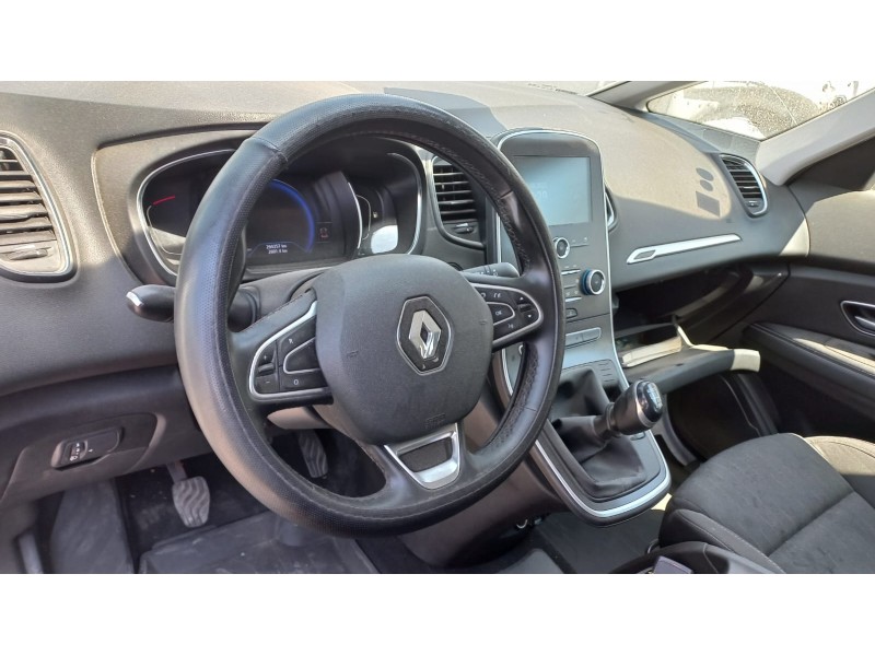 renault scenic iv del año 2019