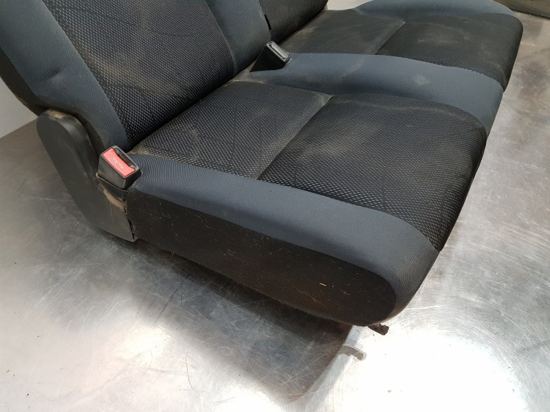 Recambio de asientos trasero izquierdo para peugeot partner kasten premium referencia OEM IAM 8846X0 1611817780 8846CE