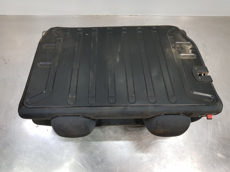 Recambio de asientos trasero izquierdo para peugeot partner kasten premium referencia OEM IAM 8846X0 1611817780 8846CE