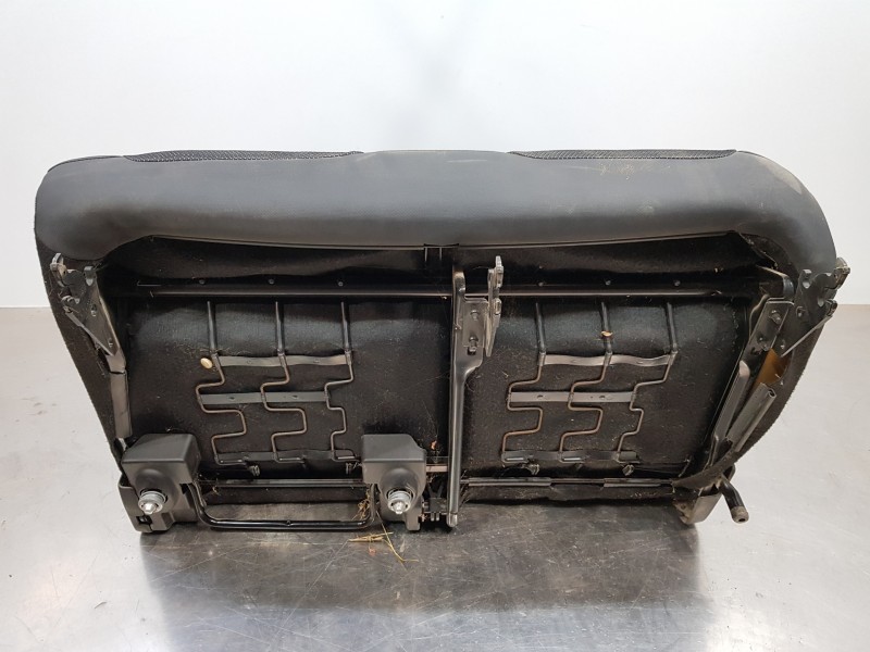 Recambio de asientos trasero izquierdo para peugeot partner kasten premium referencia OEM IAM 8846X0 1611817780 8846CE