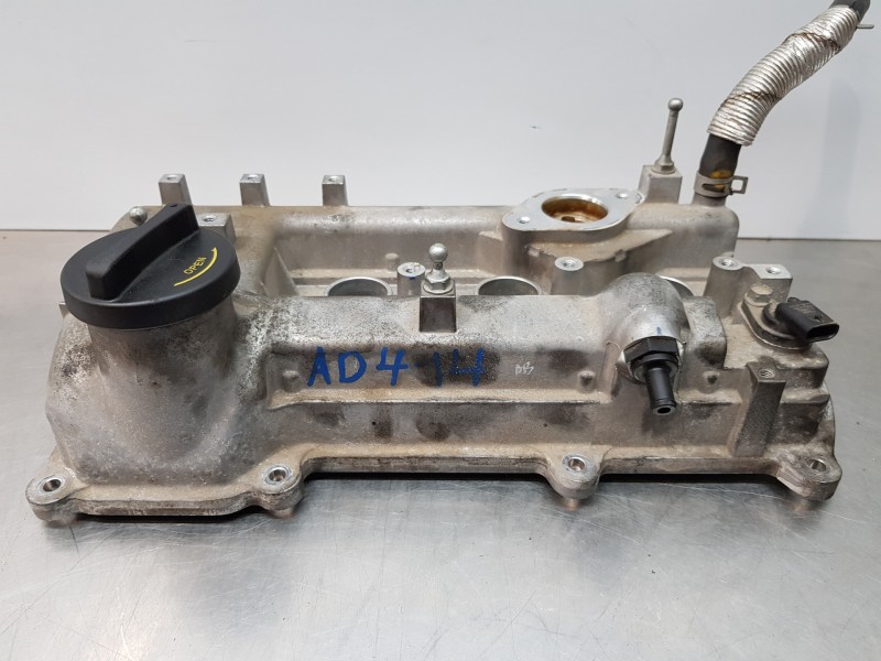 Recambio de tapa balancines para hyundai kona suv referencia OEM IAM 2241004070  