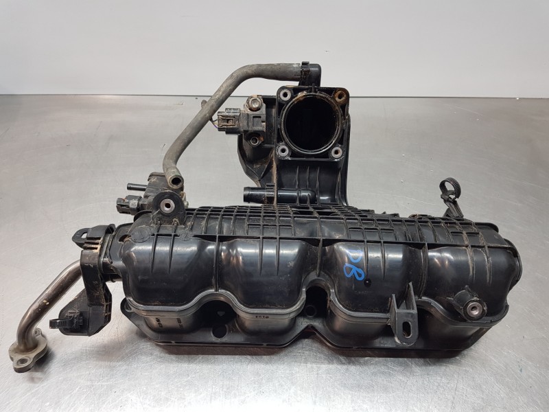 Recambio de colector admision para toyota auris hybrid referencia OEM IAM 1712037054  