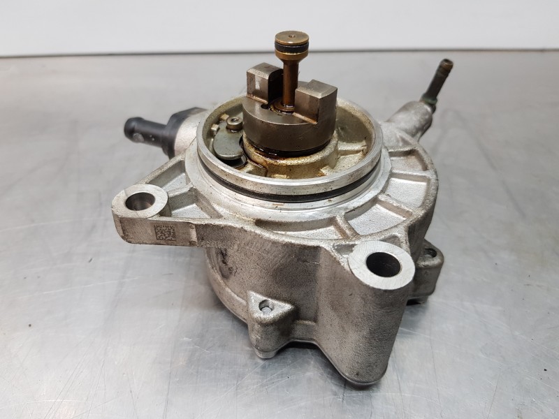 Recambio de depresor freno / bomba vacio para hyundai kona suv referencia OEM IAM 2881004075  