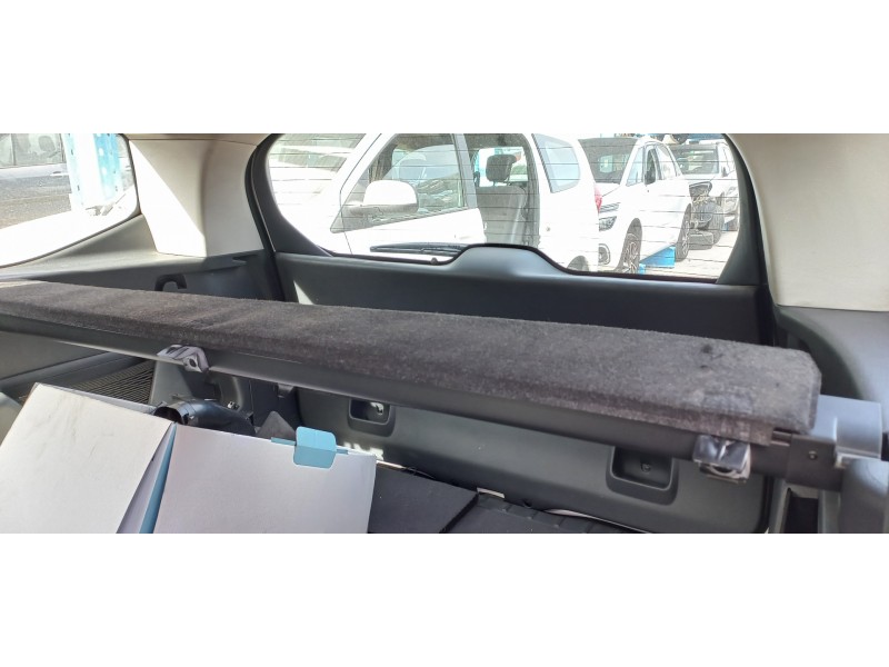 peugeot 5008 del año 2015