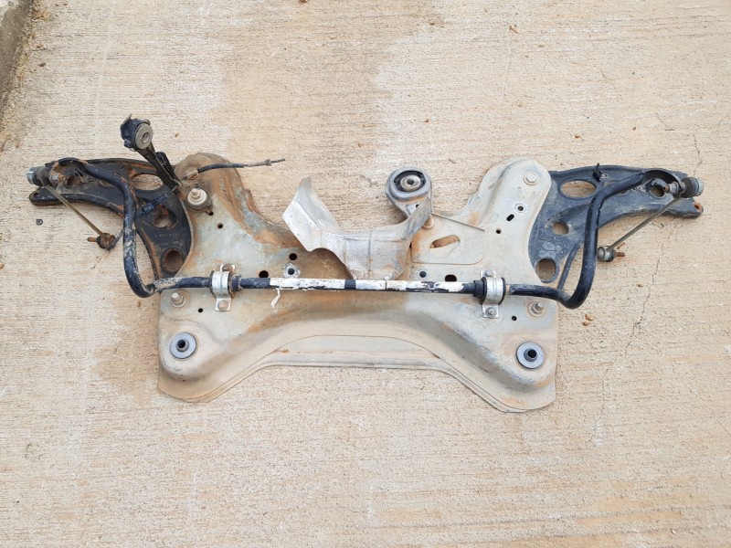 Recambio de puente delantero para opel vivaro b kasten/combi furgón referencia OEM IAM 93459571  