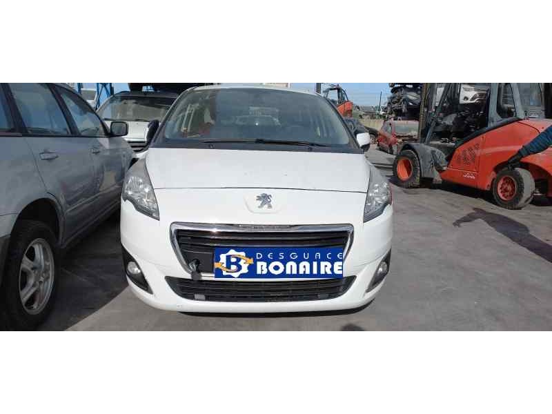 peugeot 5008 del año 2015