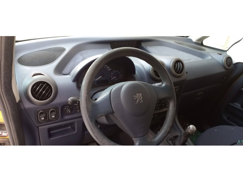 peugeot 1007 del año 2007