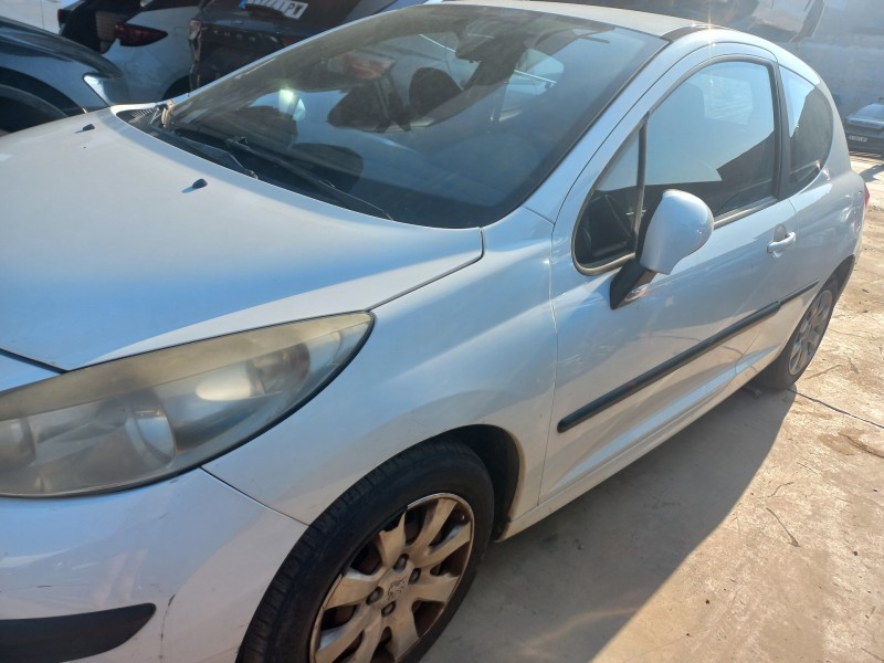 peugeot 207 del año 2007