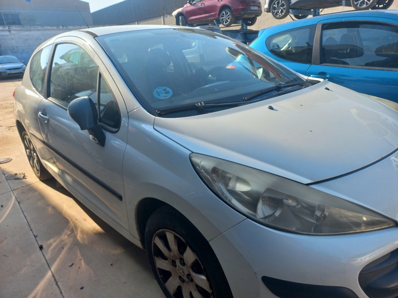peugeot 207 del año 2007