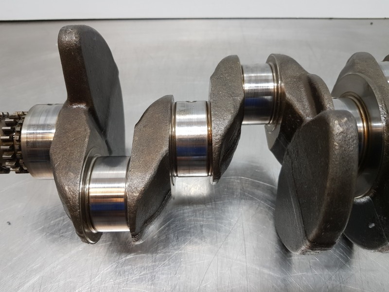 Recambio de cigueñal para nissan pulsar (c13) fastback referencia OEM IAM 1220100Q0M  