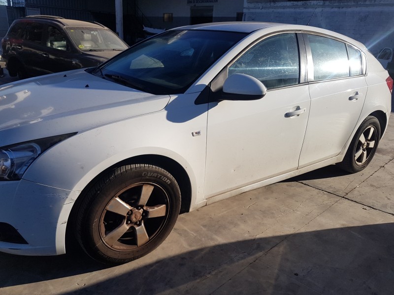 chevrolet cruze hatchback del año 2011