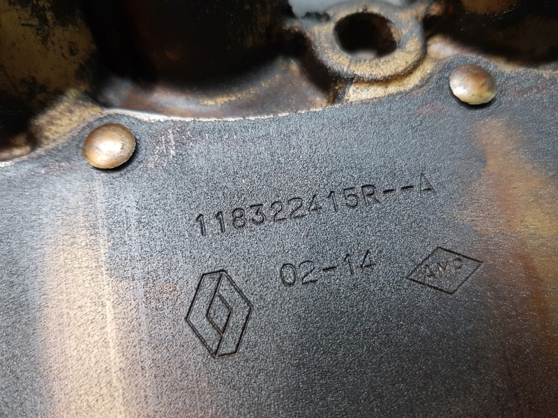 Recambio de tapa balancines para nissan pulsar (c13) fastback referencia OEM IAM 118322415R  