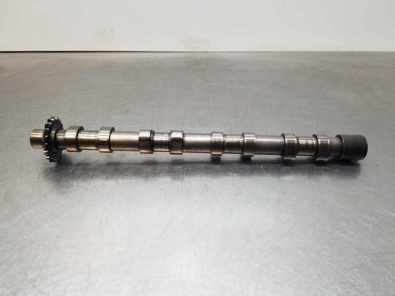 Recambio de arbol de levas para land rover evoque prestige referencia OEM IAM LR021913 9670585080 6G9Q6A266AB