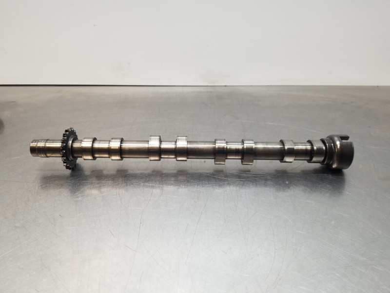 Recambio de arbol de levas para land rover evoque prestige referencia OEM IAM LR021914 9670585280 6G9Q6A268AC