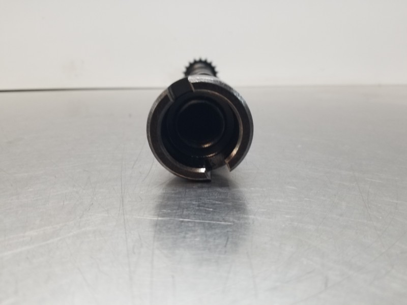 Recambio de arbol de levas para land rover evoque prestige referencia OEM IAM LR021914 9670585280 6G9Q6A268AC