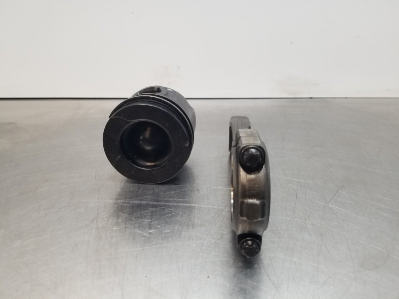 Recambio de biela para land rover evoque prestige referencia OEM IAM LR019693 9688245380 LR022444