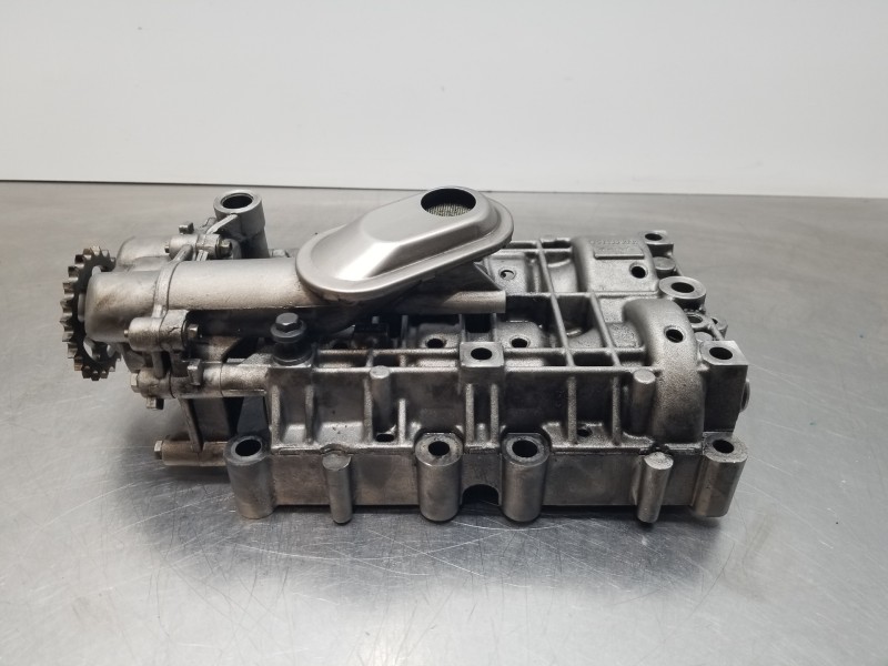 Recambio de bomba aceite para land rover evoque prestige referencia OEM IAM LR022455 LR054285 BG9Q6600AA