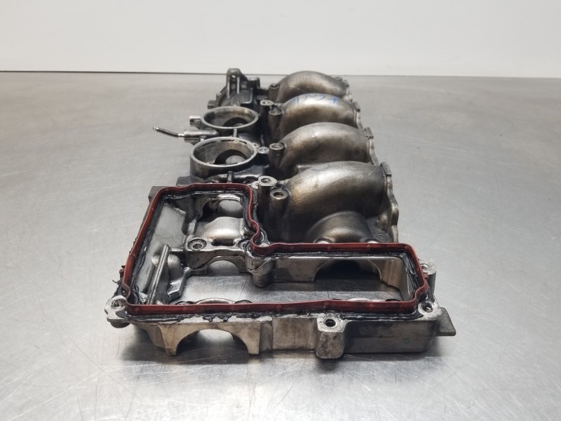 Recambio de tapa balancines para land rover evoque prestige referencia OEM IAM 9686705110 9686705110 LR022092