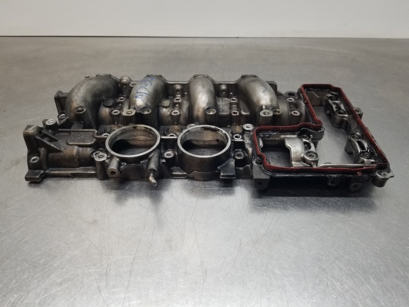 Recambio de tapa balancines para land rover evoque prestige referencia OEM IAM 9686705110 9686705110 LR022092