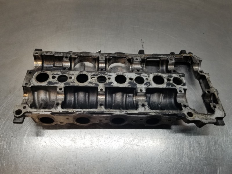 Recambio de tapa balancines para land rover evoque prestige referencia OEM IAM 9686705110 9686705110 LR022092