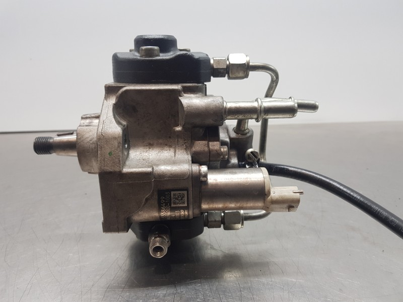 Recambio de bomba inyeccion para opel astra j sports tourer selective referencia OEM IAM 55586499 HU2940001003C 