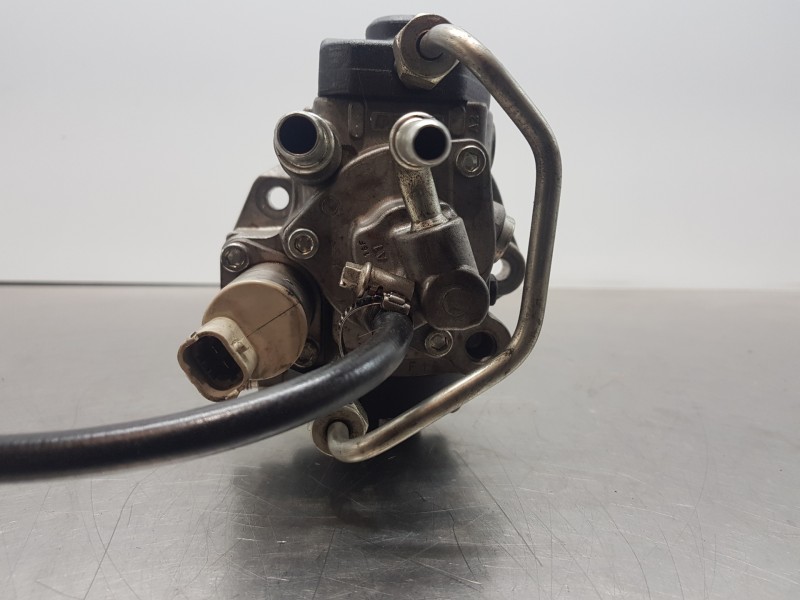 Recambio de bomba inyeccion para opel astra j sports tourer selective referencia OEM IAM 55586499 HU2940001003C 