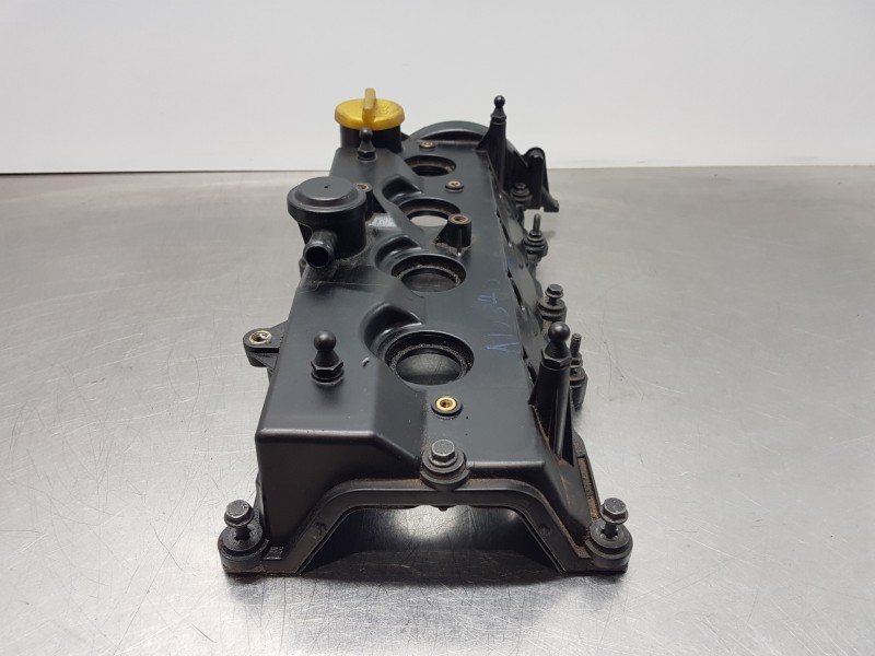 Recambio de tapa balancines para opel astra j sports tourer selective referencia OEM IAM 55573764 607291 