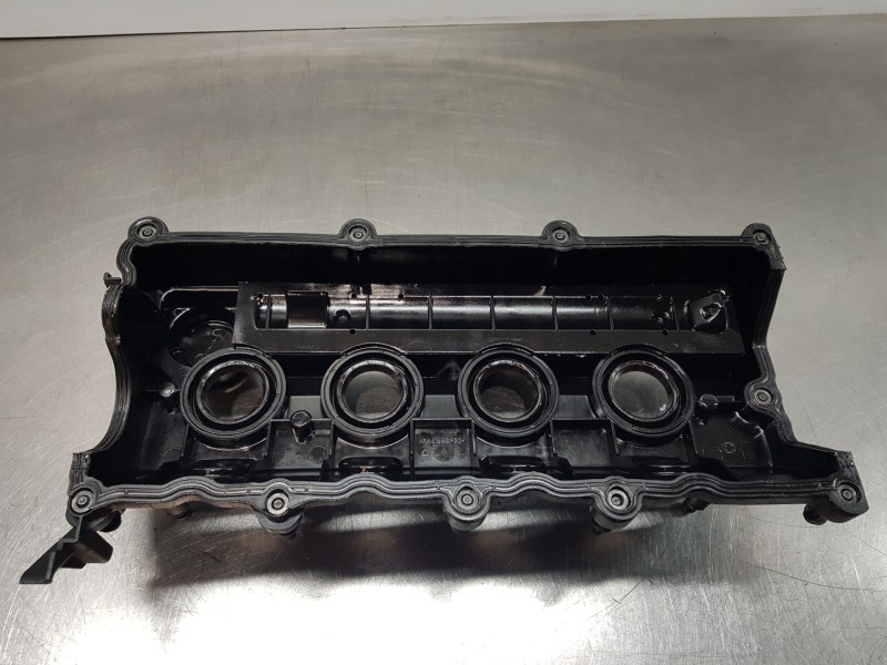 Recambio de tapa balancines para opel astra j sports tourer selective referencia OEM IAM 55573764 607291 